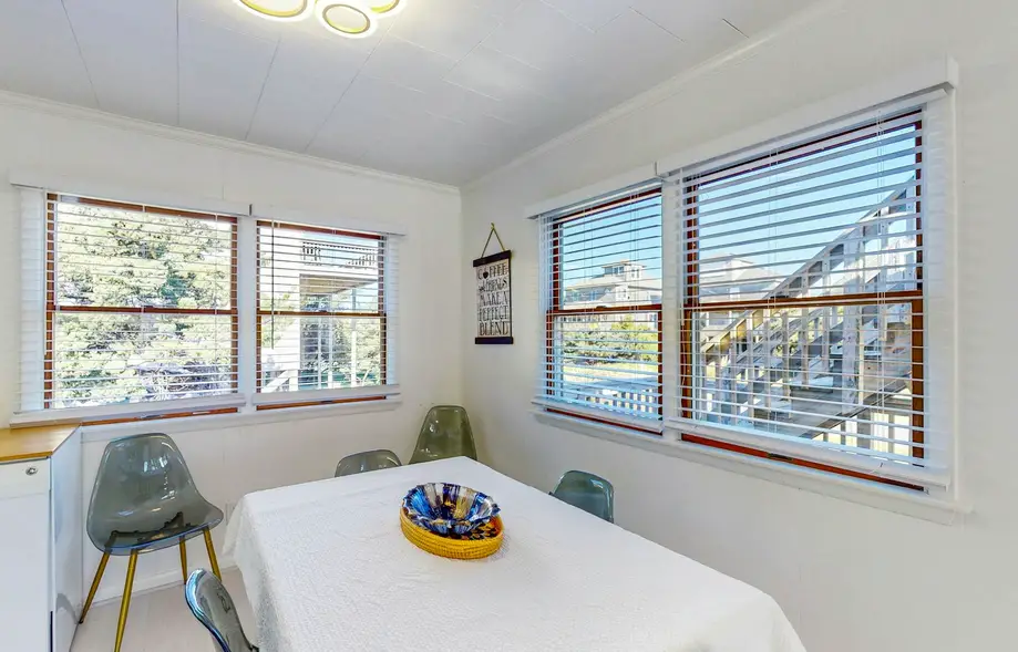 rental image 6