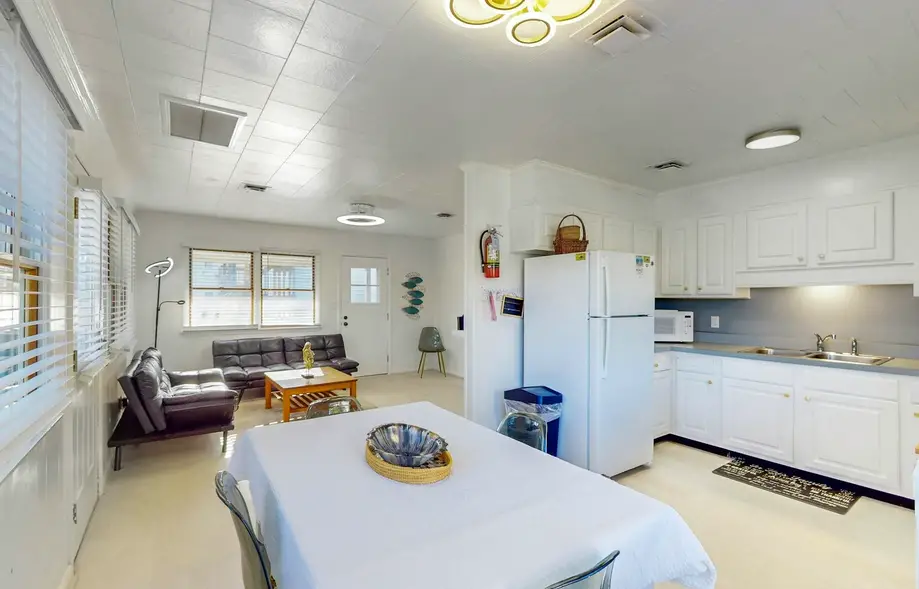 rental image 7
