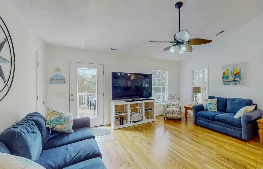 rental image 4