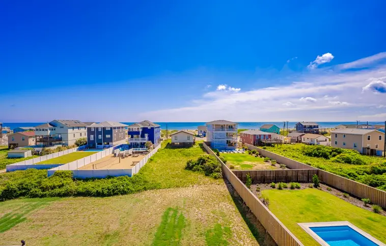 813 | Arlene's Sea Glass