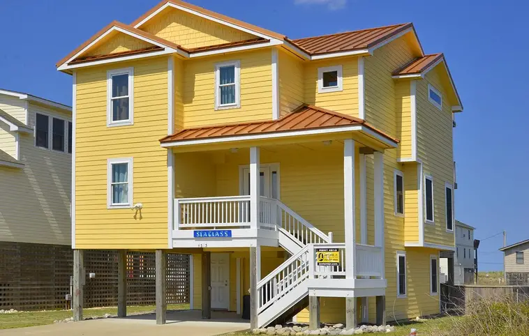 813 | Arlene's Sea Glass