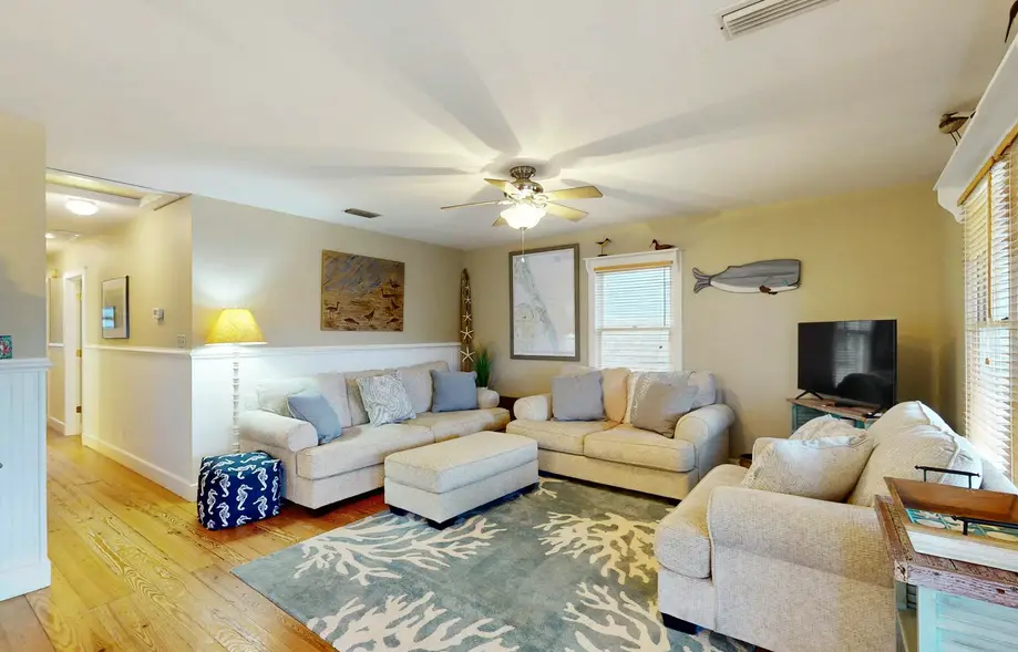 rental image 6