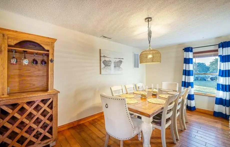 rental image 7