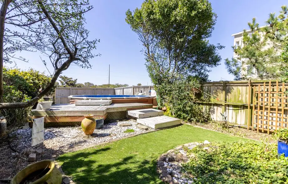 rental image 4