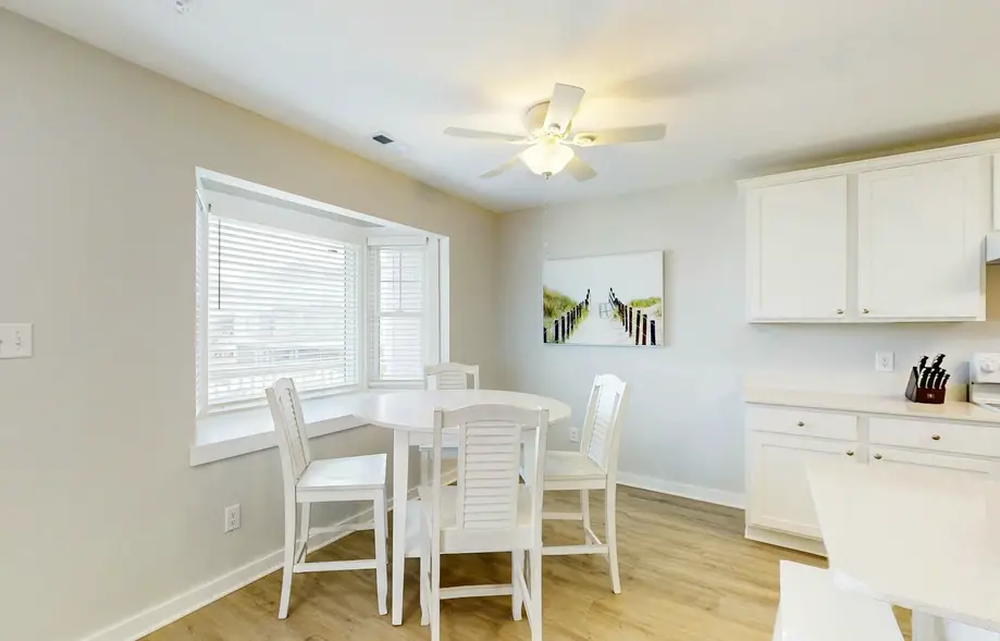 rental image 8