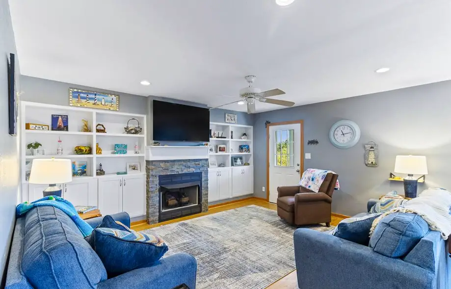 rental image 3