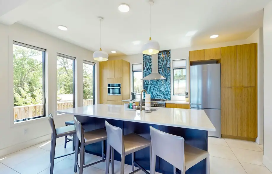 rental image 8