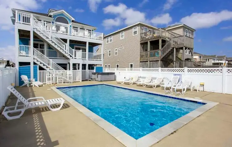 MOON BAY
