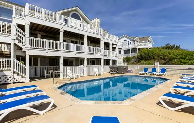CAROLINA BY THE SEA