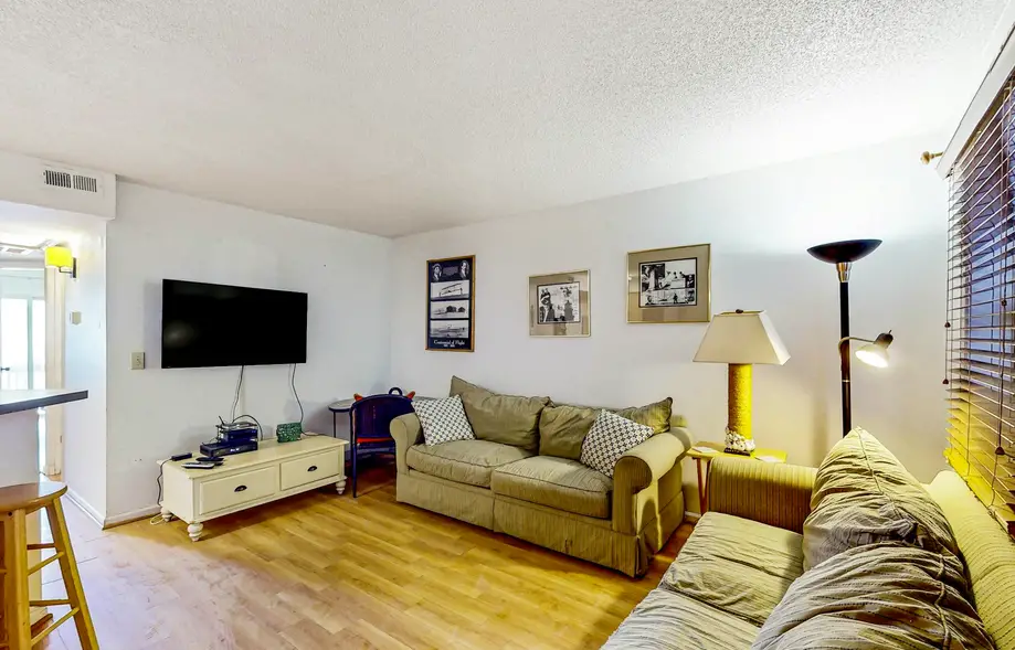 rental image 6
