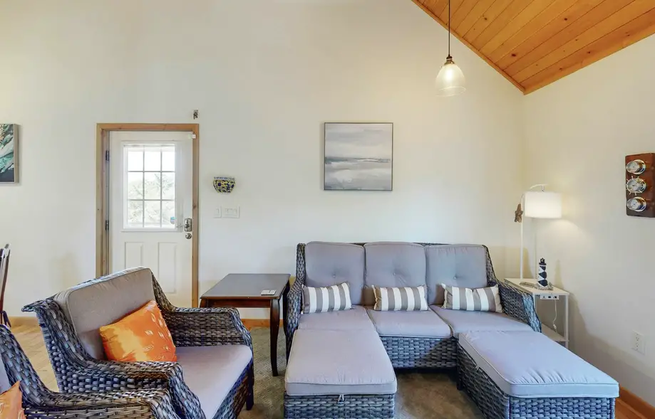 rental image 2