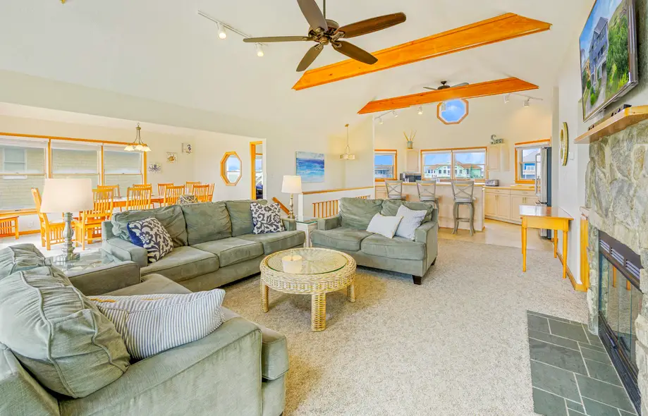 rental image 4