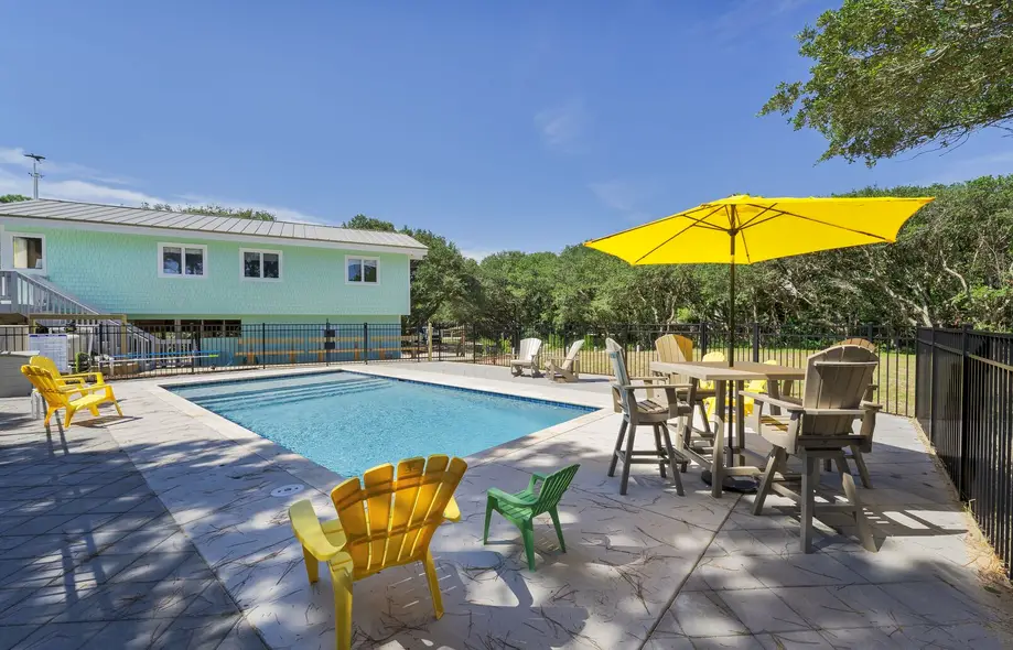 rental image 2
