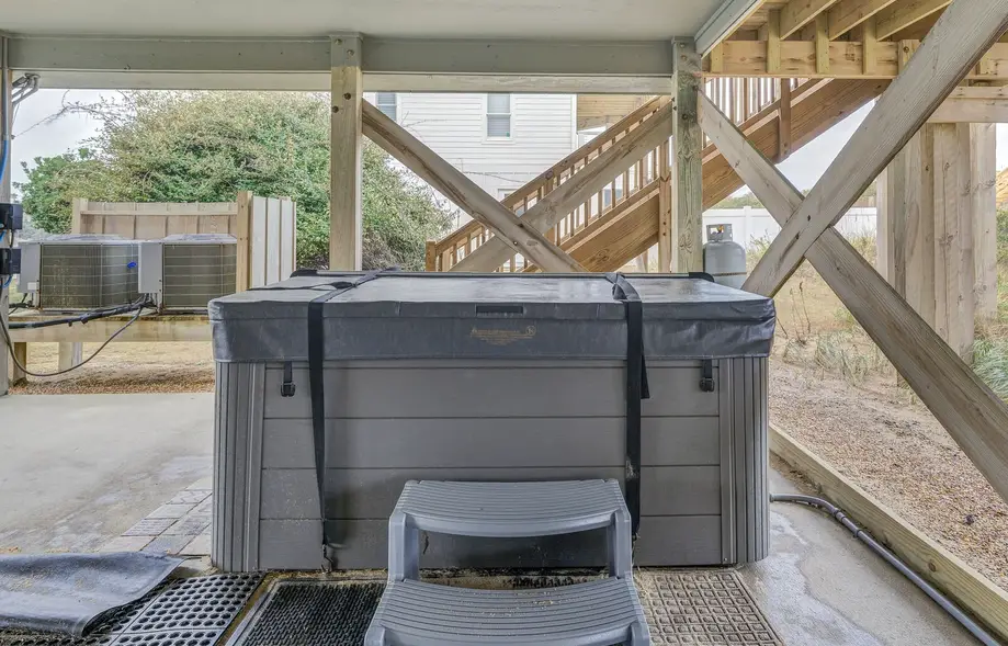 4110 - Coop's Cottage