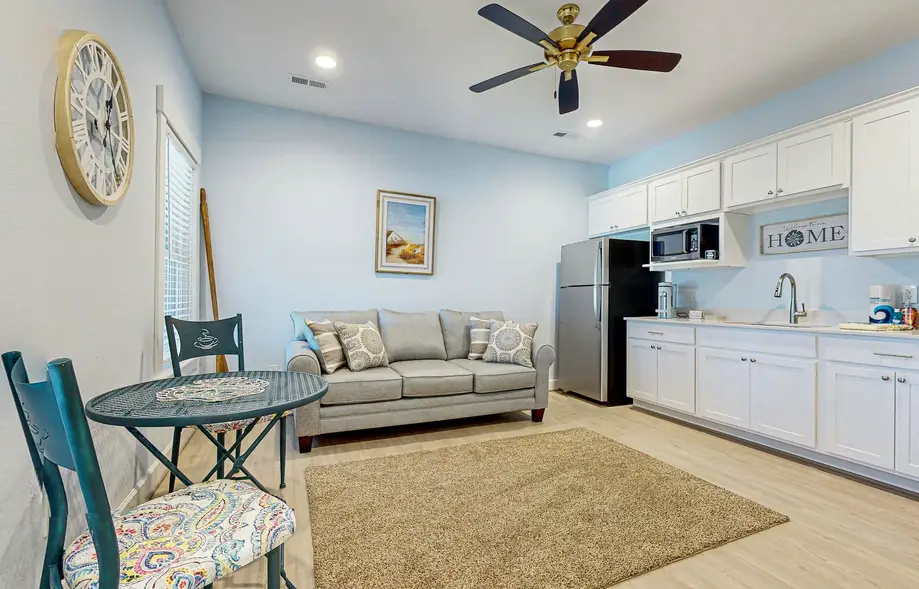 rental image 3