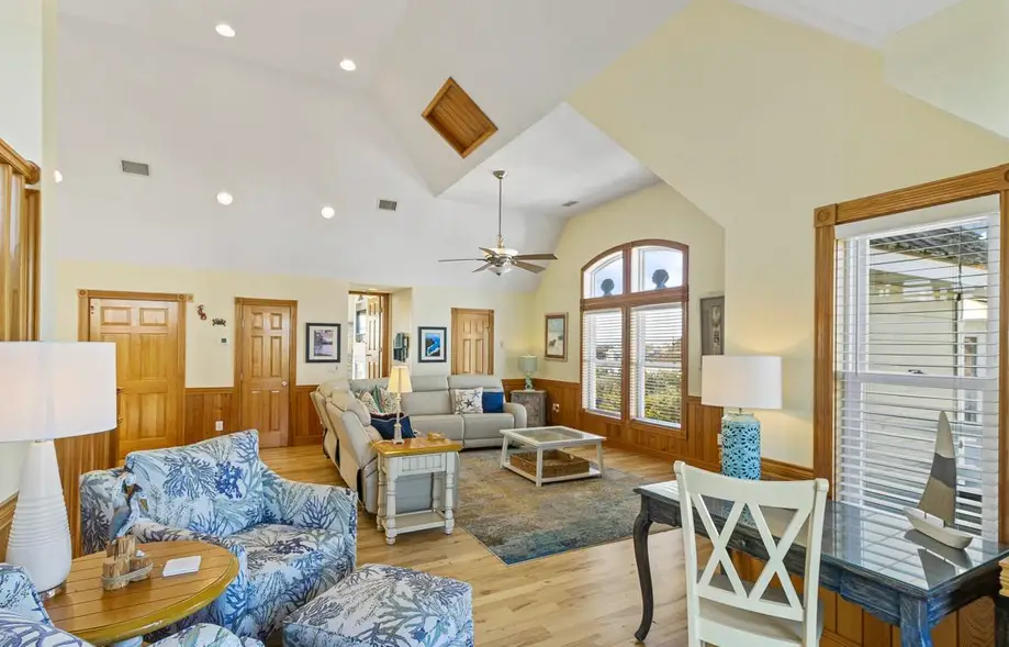 rental image 6