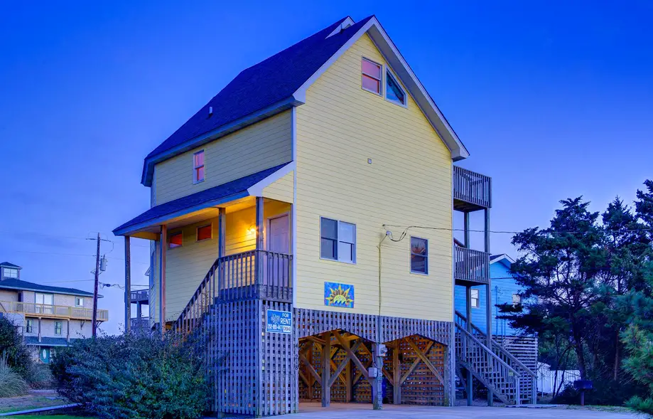 AV394 Sandy Paws 394