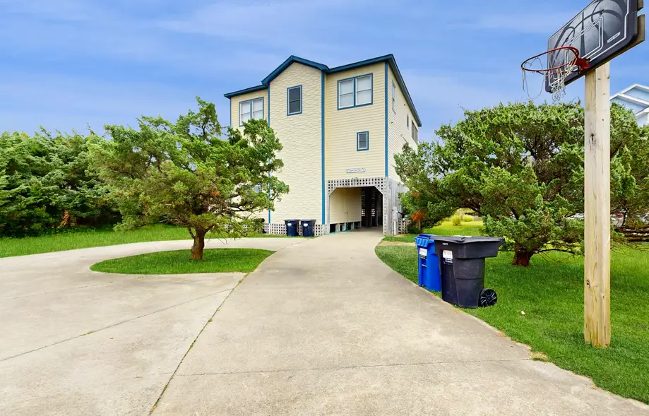 Somethin' Fishy #28-6